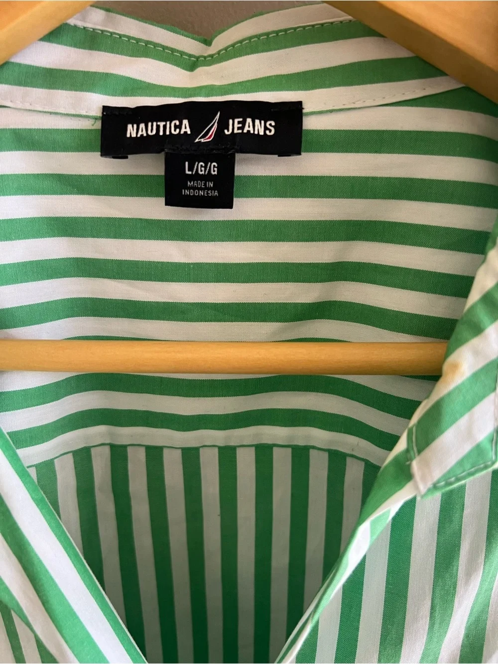 Nautica Jeans Green & White Striped Buttonless Shirt - Picture 2 of 6